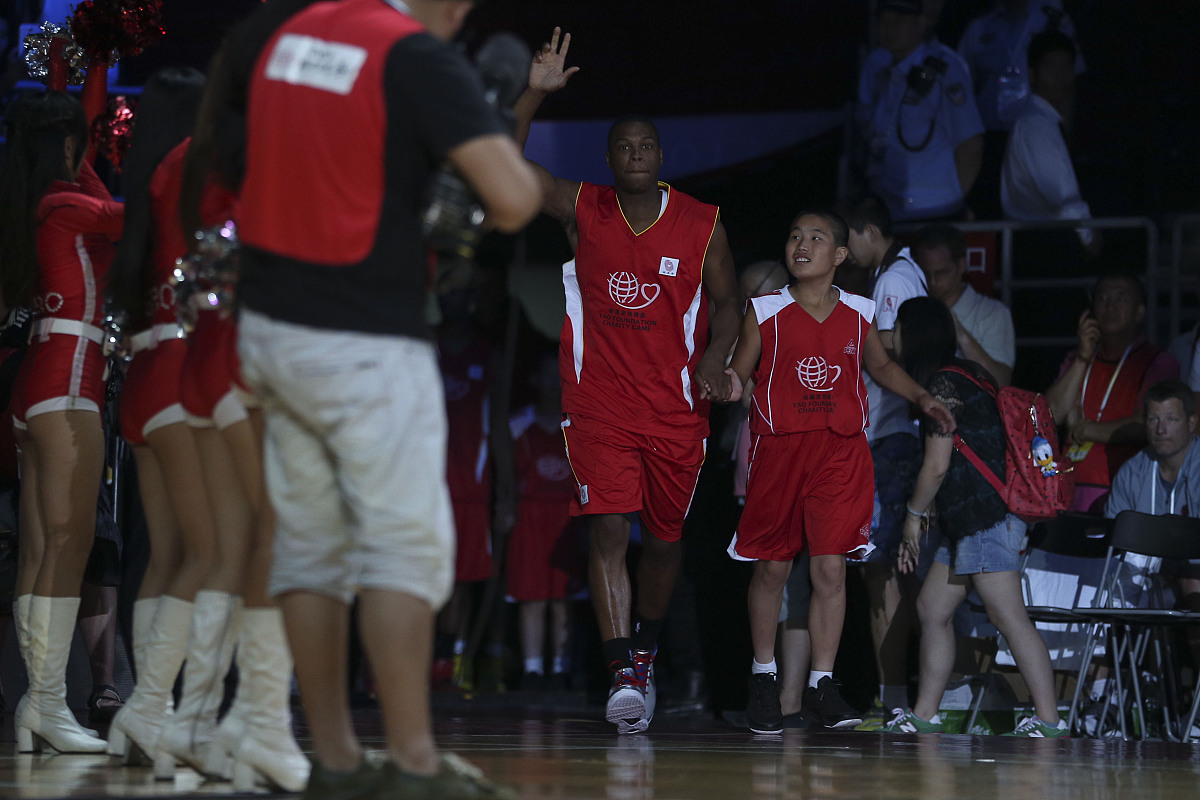 华体会-火箭客场击败灰熊，哈登状态飙升