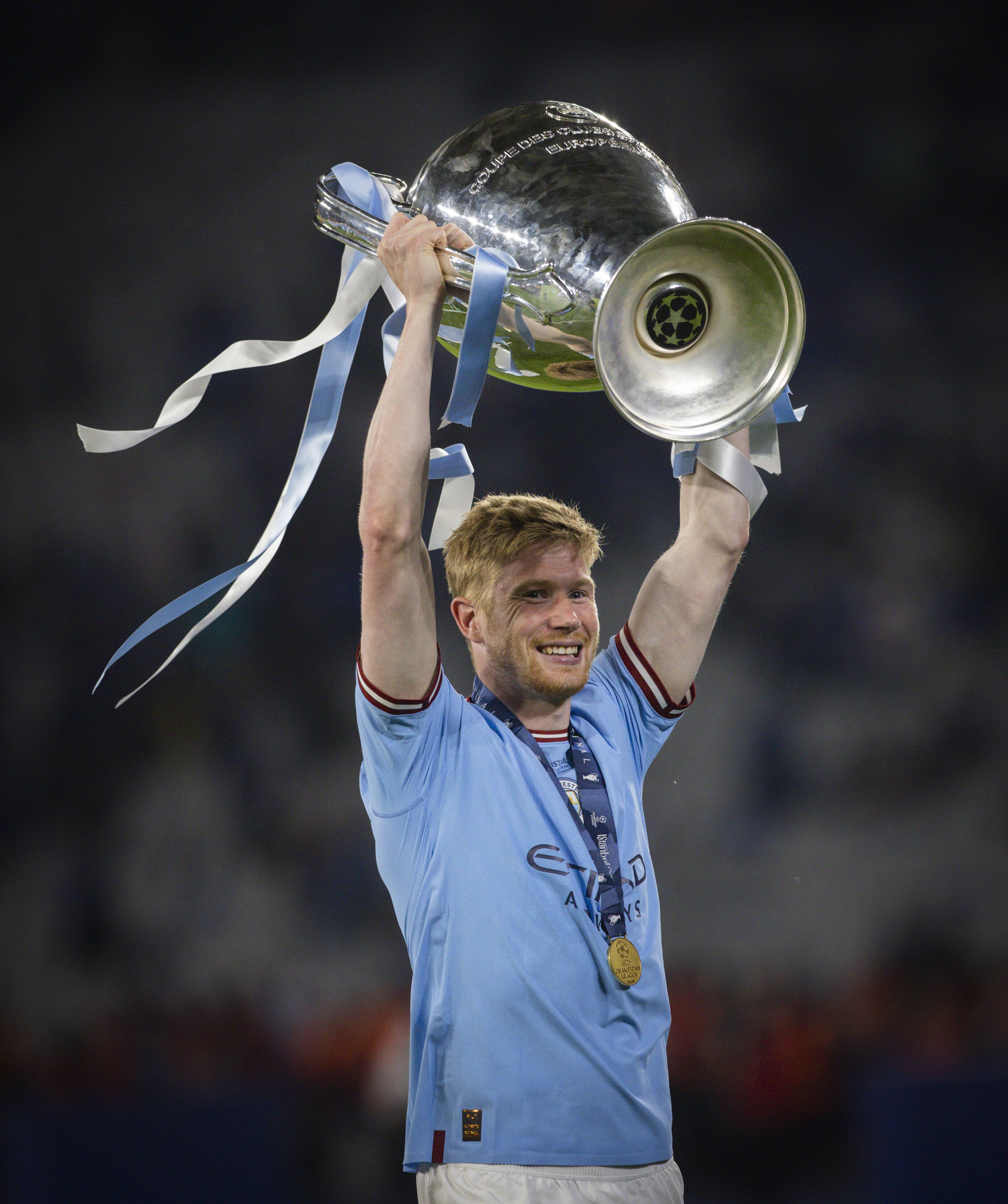 秘鲁逆转拜仁，德布劳内高光表现