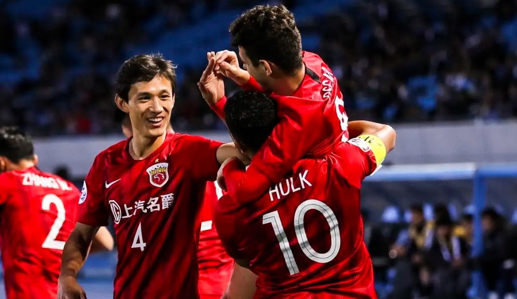 上海上港取胜对手，领跑位置稳固